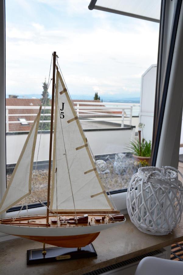 Lakeview Penthouse Meersburg Buitenkant foto